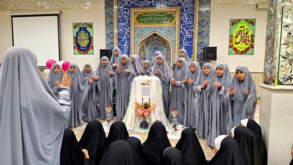 شور و شادی میلاد منجی عالم در دارالقرآن امام حسین (ع) ناحیه ۶ مشهد
