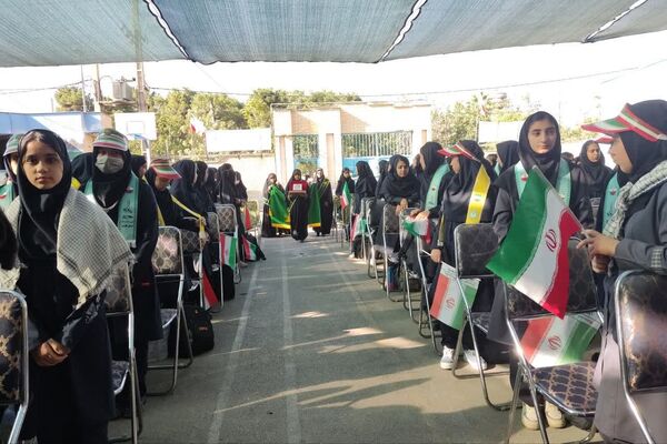 شوق مهر در دبیرستان دخترانه شهیدجوادجلالی ناحیه 3 شیراز