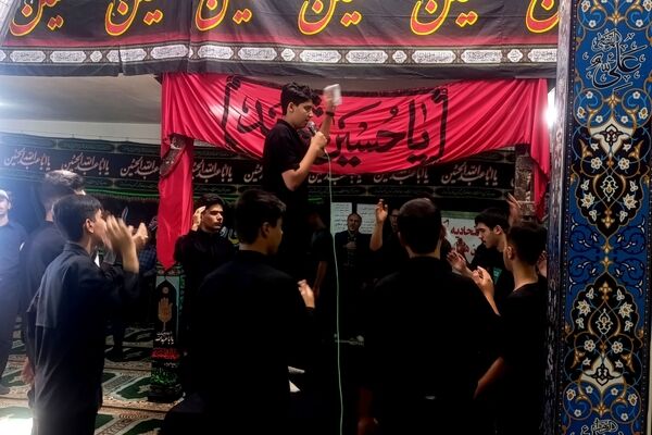 عشق حسینی در مدارس اسلام آباد غرب 