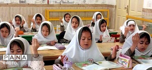 زنگ جهاد علم در لالجین به صدا درآمد
