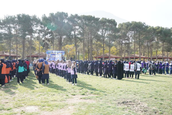 برگزاری اردوی تمشک در استان اصفهان