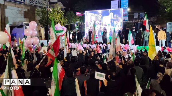 شب خاطره انگیز در مسجد جامع؛ پیوند آسمانی و جشن بزرگ دختران 