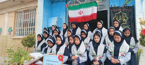 گرامیداشت یوم الله ۱۳ آبان وروز دانش آموز