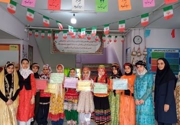 برگزاری اردوی درون مدرسه‌ای و شاداب سازی فضای مدرسه صابران یک