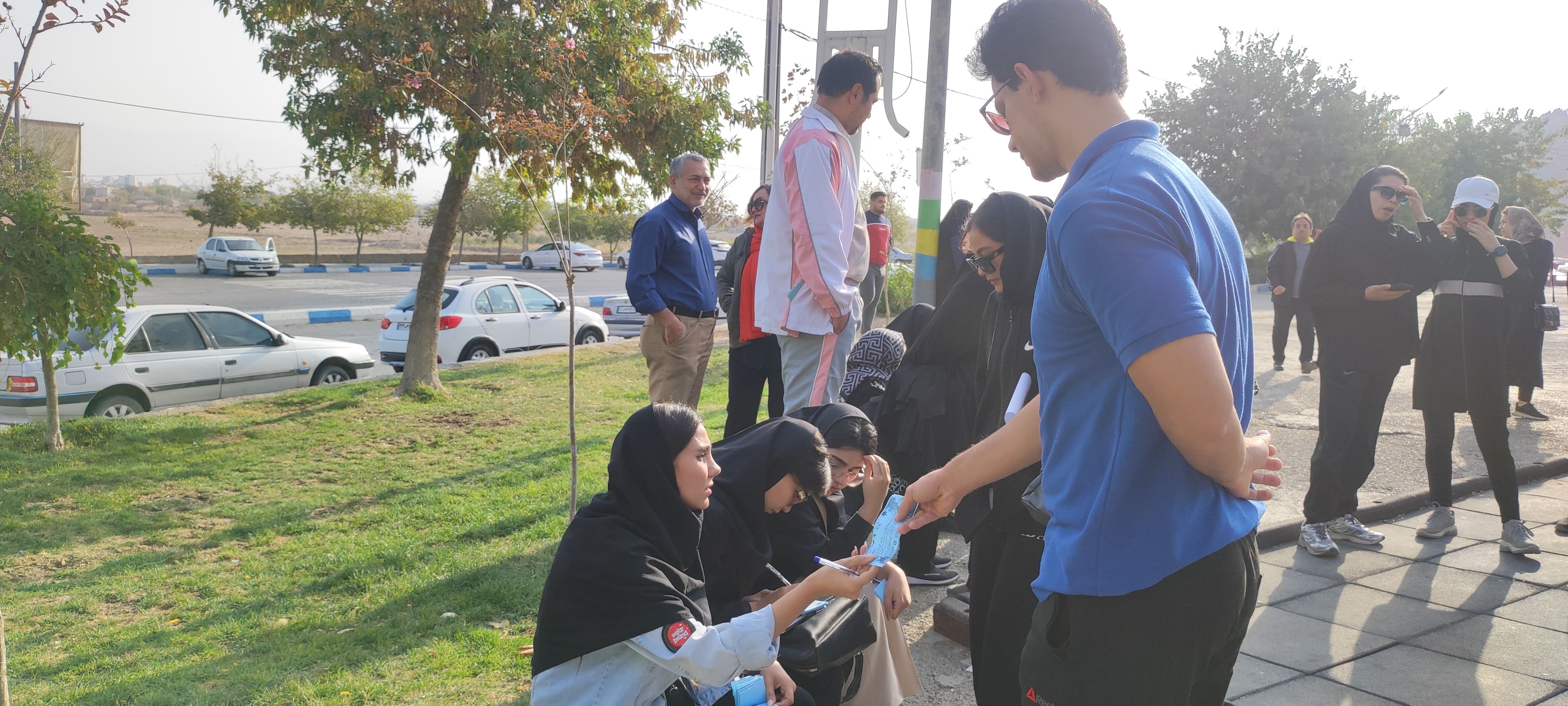 همایش همگانی پیاده‌روی خانواده بزرگ دانشگاه آزاد اسلامی شهرستان شیروان