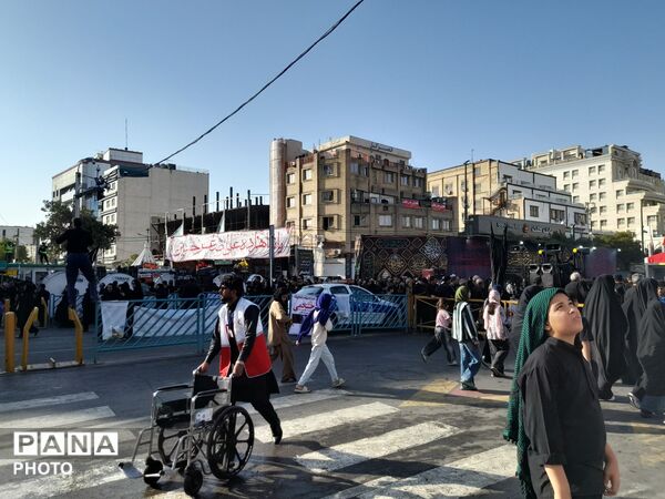 مشهد در روز شهادت؛ شهری که یکپارچه عزادار شد