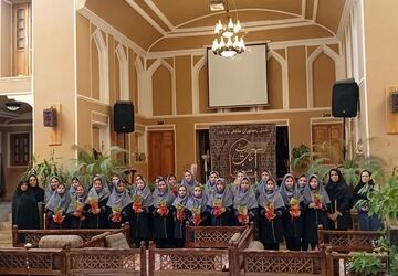 جشن جوانه‌های دختران دبیرستان زارچ برگزار شد