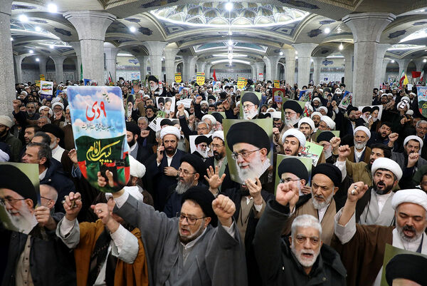 آیین بزرگداشت دهه بصیرت و مقاومت در قم