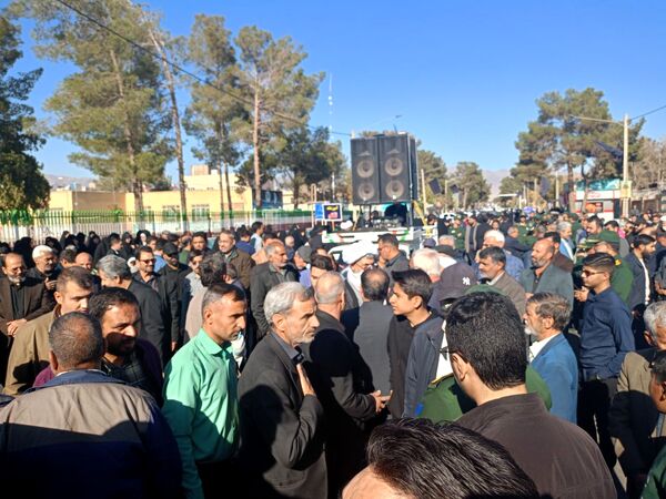 شهید گمنام در کاشمر تشیع شد