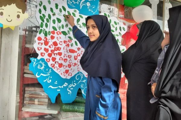 مردم خرم‌بید با حضور حماسی خود در راهپیمایی 22 بهمن دشمن را مأیوس کردند