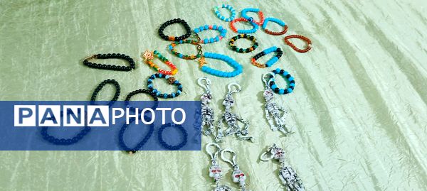 نمایشگاه هفته هنرهای مدرسه (ماها) در دبیرستان سمیه بجنورد