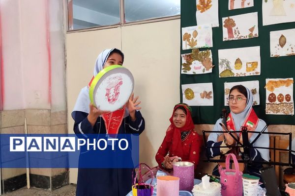 افتتاحیه جشنواره فرهنگی هنری ماها در دبستان قدر بهارستان۲