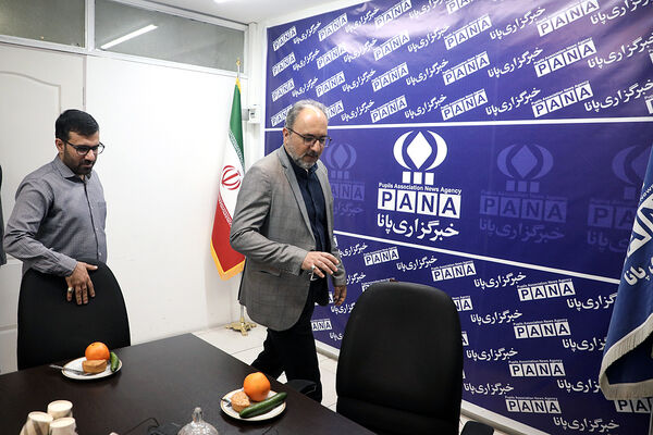 بازدید مدیرکل دفتر برنامه‌ریزی و آموزش هنری وزارت فرهنگ و ارشاد از خبرگزاری پانا
