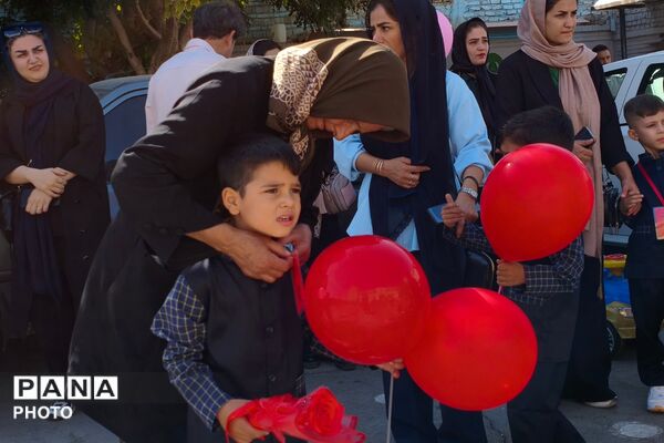 زنگِ مهر در بهارستان دو؛ از فرشته‌ها تا شکوفه‌ها