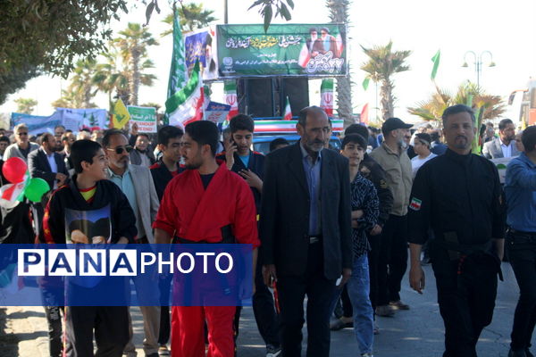 شکوه حضور مردم بوشهر در راهپیمایی ۲۲ بهمن