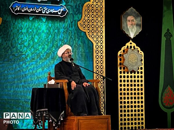 سخنرانی امام جمعه شهرستان کاشمر در حرم مطهر رضوی