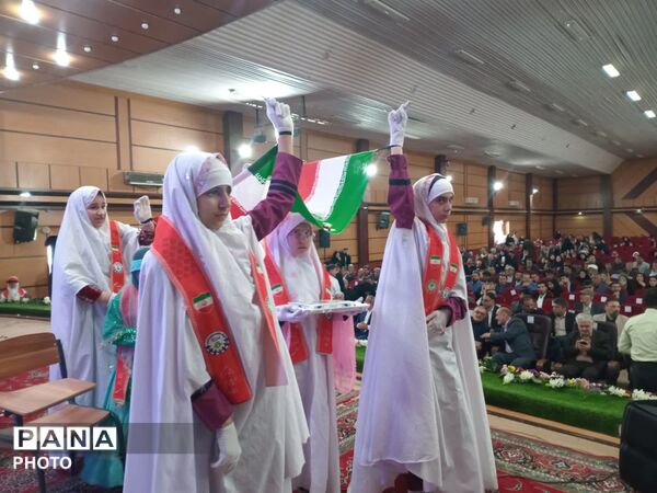 جشن روز معلم با حضور معاون پرورشی و فرهنگی وزیر آموزش و پرورش در یاسوج 