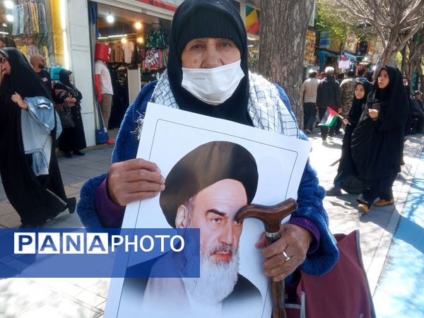 حضور پرشور مشهدی‌ها در راهپیمایی روز قدس؛ فریاد حمایت از فلسطین