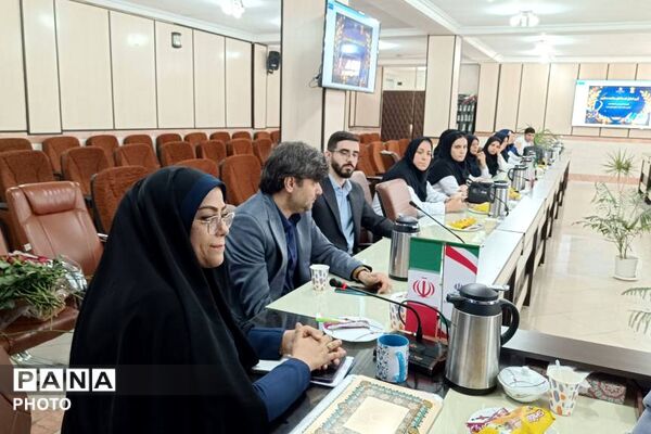 تجلیل از مدافعان سلامت در آموزش و پرورش شهریار