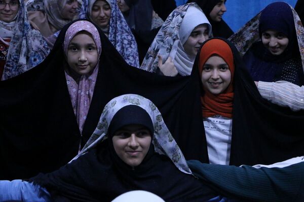 شبِ خلوتِ دل‌ها، آغاز اعتکاف دانش‌آموزی صفادشت در مسجد اباصالح الهمدی