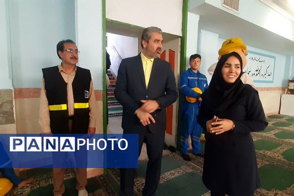  همیاران گاز در دبستان توفیق شهرستان رباط‌کریم