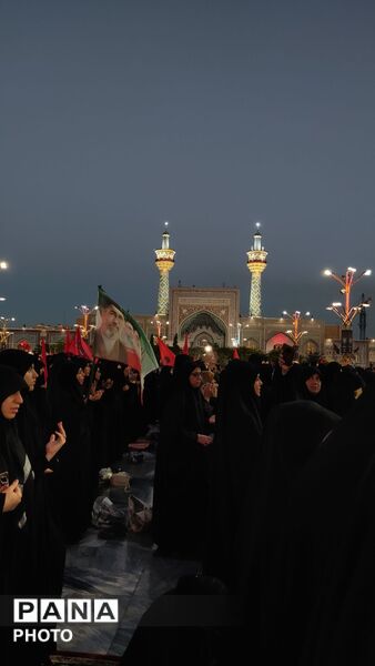 مراسم تشییع پیکر مطهر رهبر معظم انقلاب در جوار ملکوتی حرم امام رضا (ع)