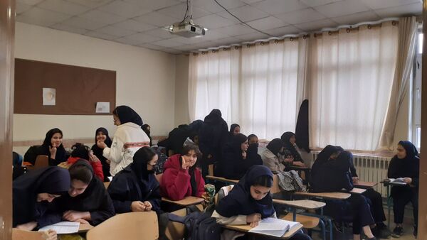 آغاز روزی تازه در مدرسه فاطمه معصومه (س) سراب