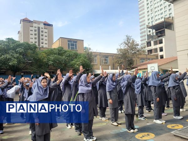 دبستان مصلی نژاد حضرت زینب میزبان مراسم آغاز سال تحصیلی شد