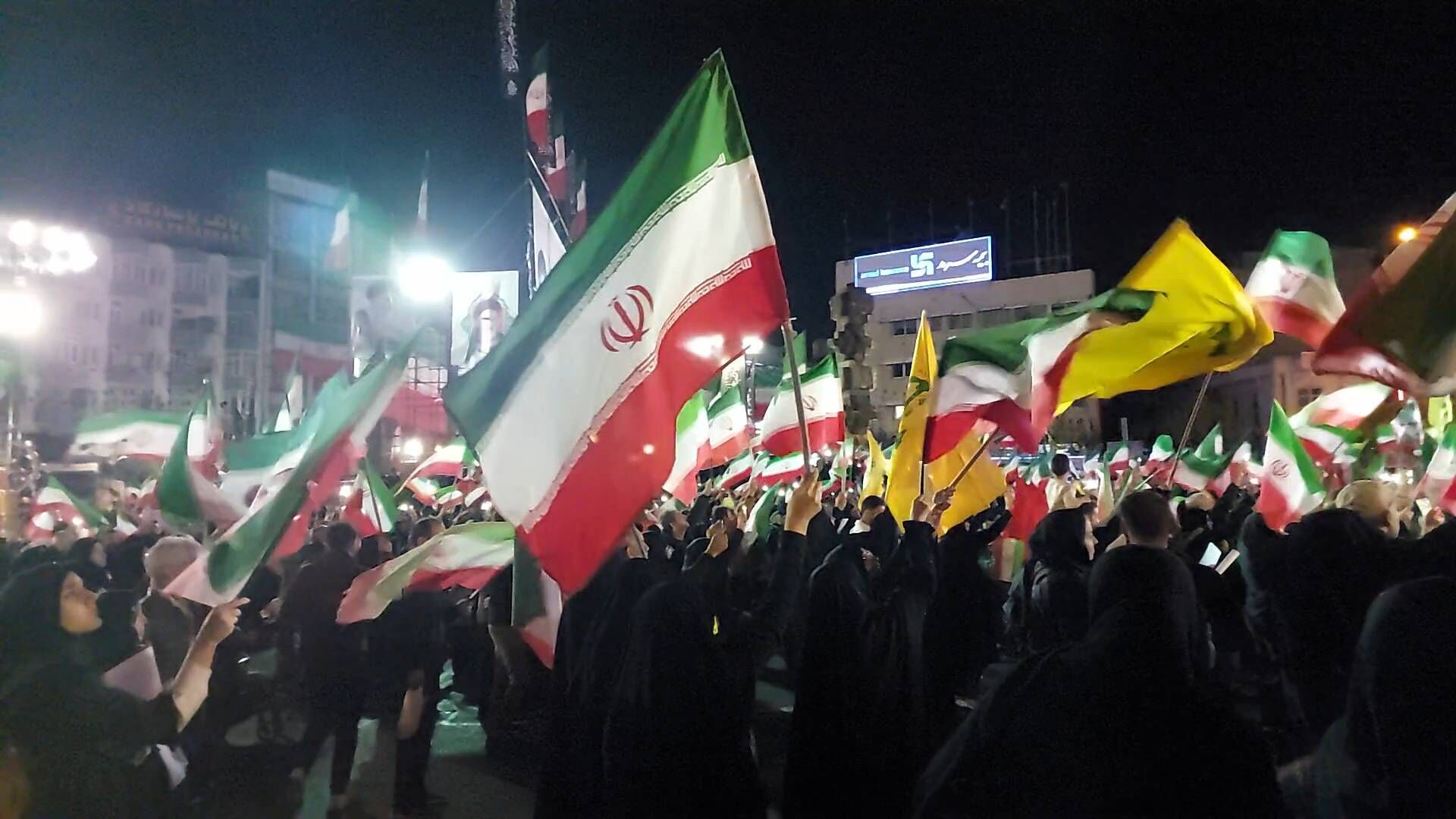 قاب های ماندگار از اربعین رهبر شهید 