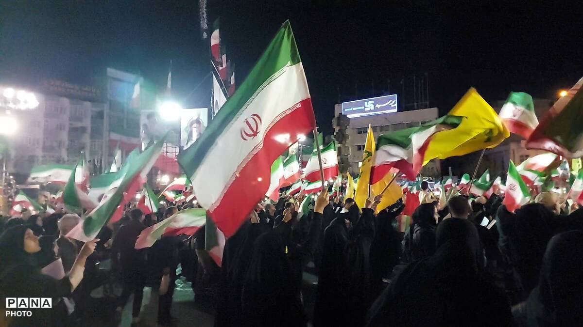 قاب های ماندگار از اربعین رهبر شهید 