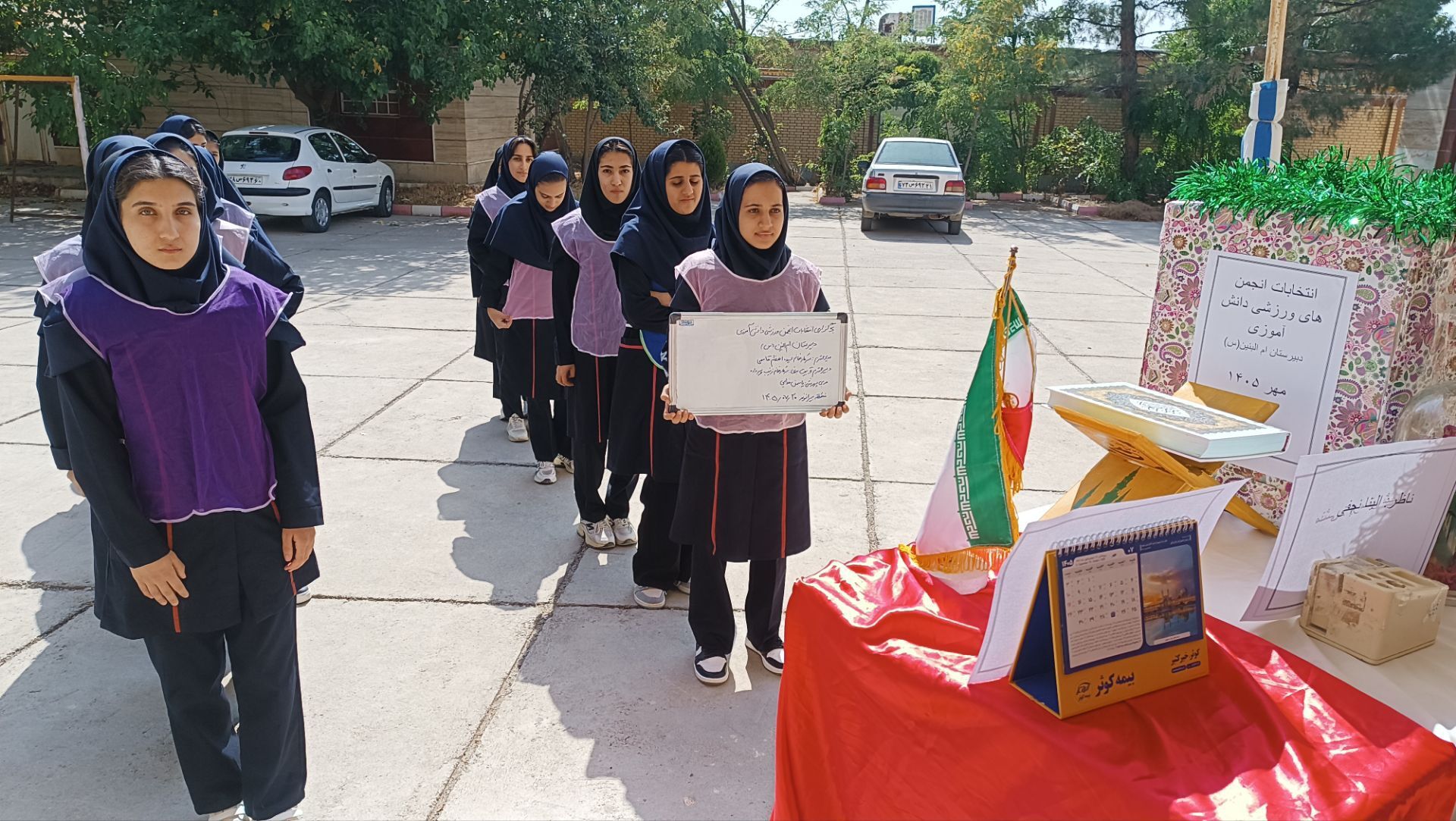 انتخابات ورزشی دانش‌‌آموزی در دبیرستان ام‌ البنین منطقه بیرانوند