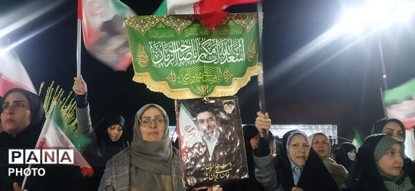 نود و هشتمین شب از اجتماعات مردم مهستان 