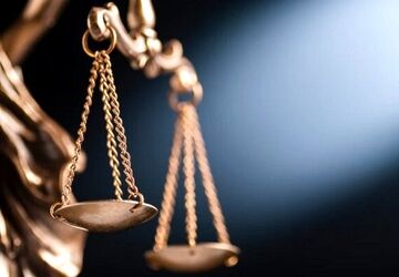 به‌کارگیری اتباع خارجی بدون پروانه کار در مشاغل حوزه سلامت ممنوع است