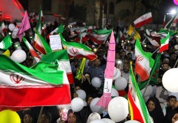 اجتماع باشکوه دختران رودان در شب ولادت بانوی کرامت