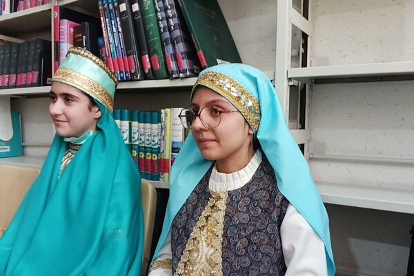 محفل «مام وطن» با طنین شاهنامه‌خوانی در کتابخانه مرکزی علامه امینی شهرستان قدس