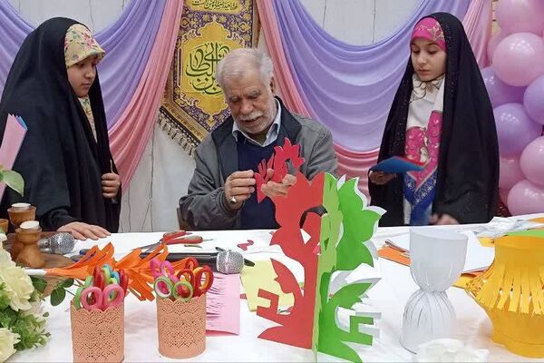 اجرای برنامه‌های متنوع برای دانش آموزان معتکف ناحیه دو شهرری 