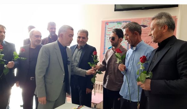 بازدید مدیر کل استان خراسان رضوی  از ستاد اسکان فرهنگیان ثامن 2