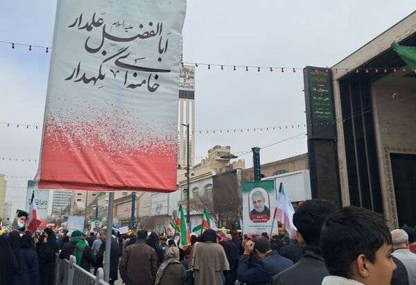 مردم در راهپیمایی ۲۲ بهمن، بار دیگر اتحاد خود را نشان دادند