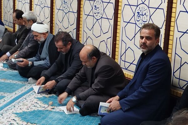 مراسم ارتحال امام خمینی (ره) در اداره آموزش و پرورش ناحیه دو شهرری 