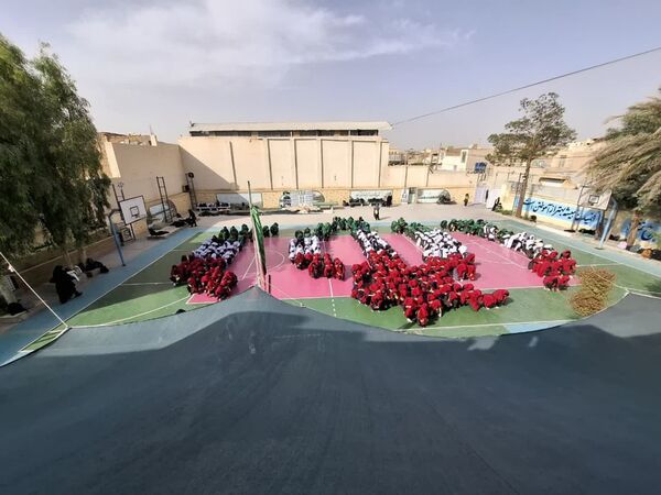 بازدید مدرسان کشوری سازمان دانش‌آموزی از دبیرستان تمام تشکیلاتی عفت