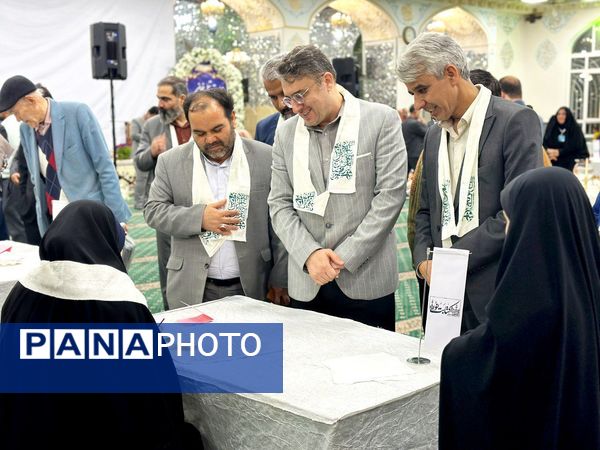 رویداد دانش‌آموزی «کتابت نور» در کاشمر برگزار شد