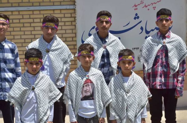 برگزاری نماز جمعه شهرستان گچساران به مناسبت هفته هلال احمر