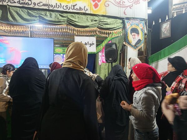 برپایی چایخانه جوانان مهدوی در نیشابور 