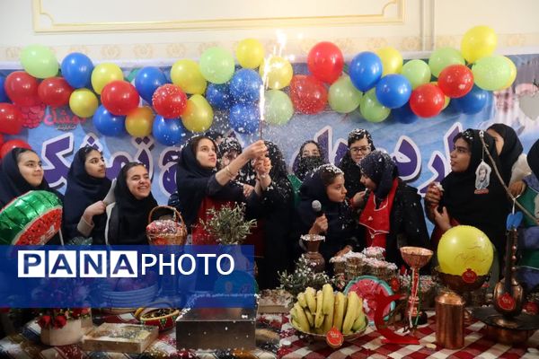 ششمین روز اردوی تمشک؛ جشن یلدا در قلب خرم‌آباد با طعم هیجان و دوستی