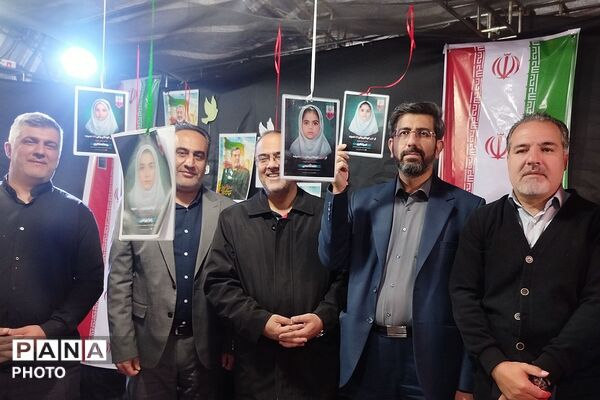 حضور معاون توسعه و پشتیبانی اداره کل آموزش و پرورش تهران در تجمعات شبانه میدان نماز شهرری 