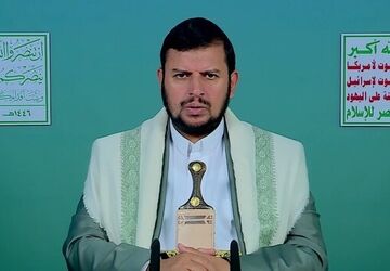 رهبر انصارالله: محاصره و کشتار در غزه، جنایتی وحشیانه با حمایت آمریکا است