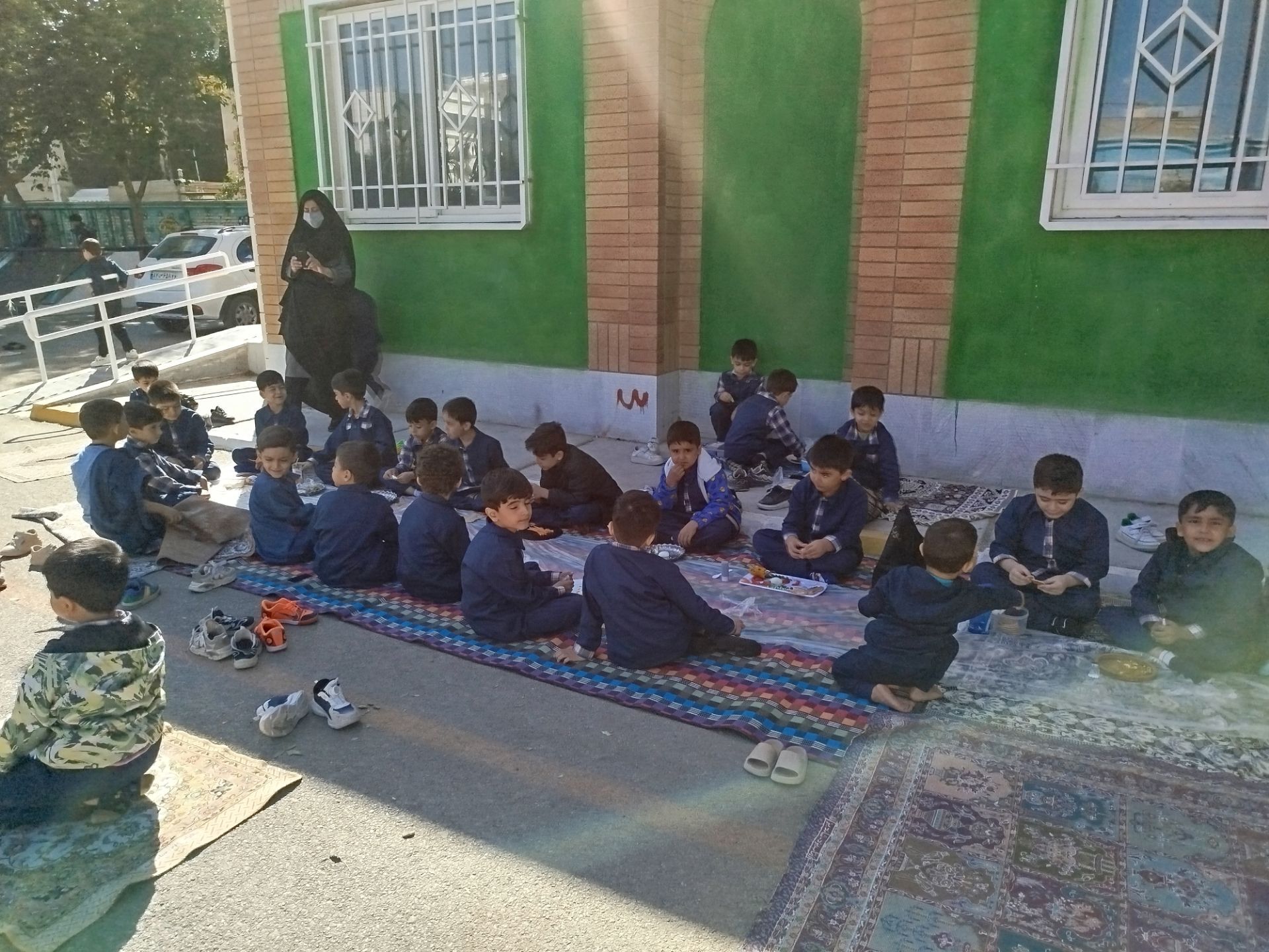 صبحانه سلامت در مدرسه مبین شهرستان شیروان