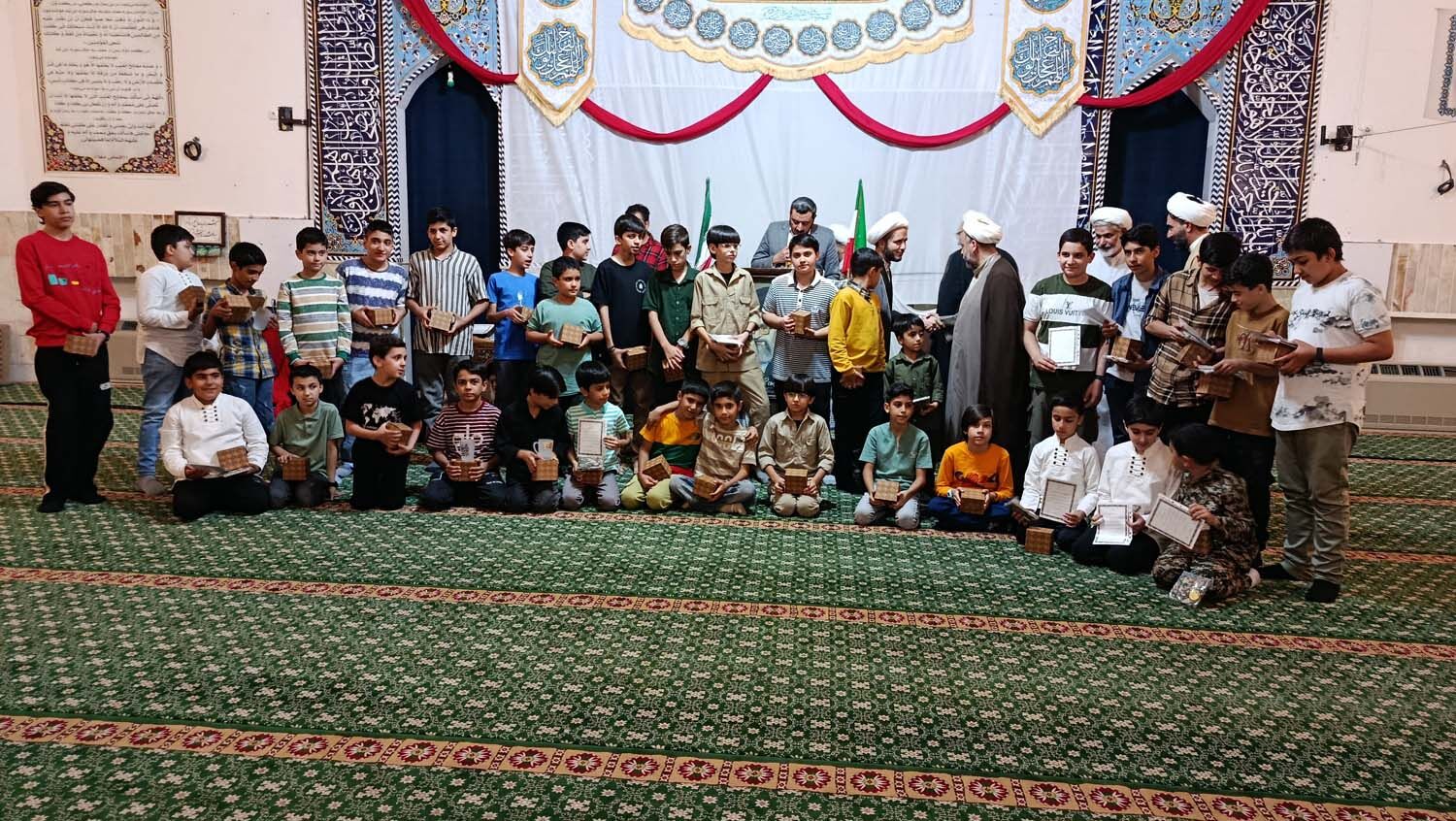 اختتامیه برنامه های قرآنی کانون انصارالزهرا(س) پردیسان قم