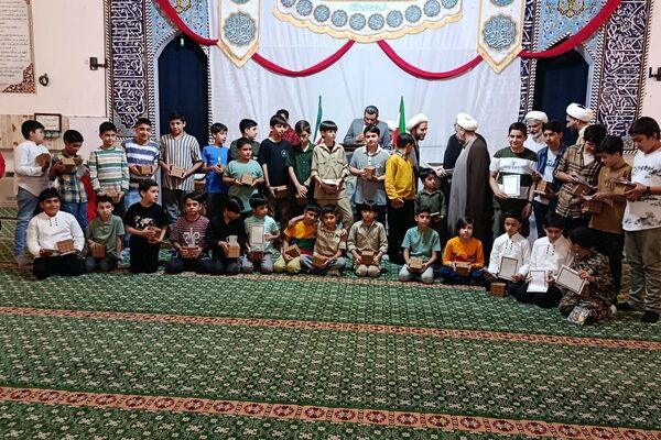 اختتامیه برنامه های قرآنی کانون انصارالزهرا(س) پردیسان قم