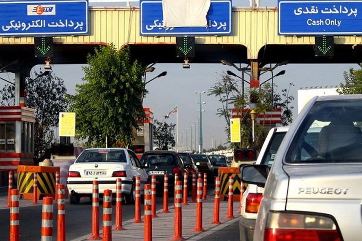 ۲۴ آزاد راه به سامانه پرداخت الکترونیکی عوارض مجهز شدند